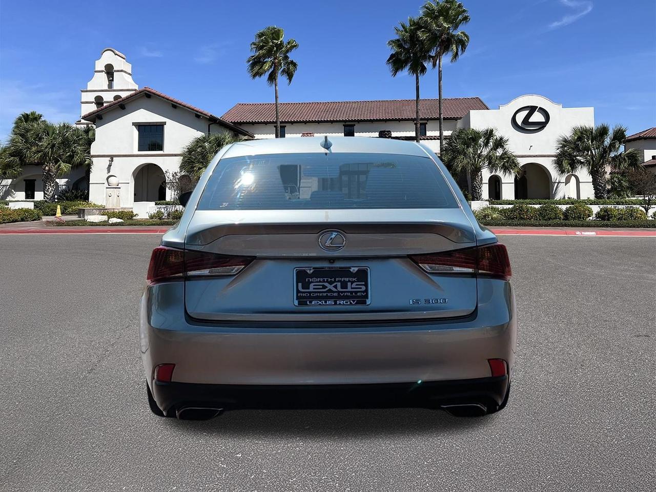 2019 Lexus IS 300