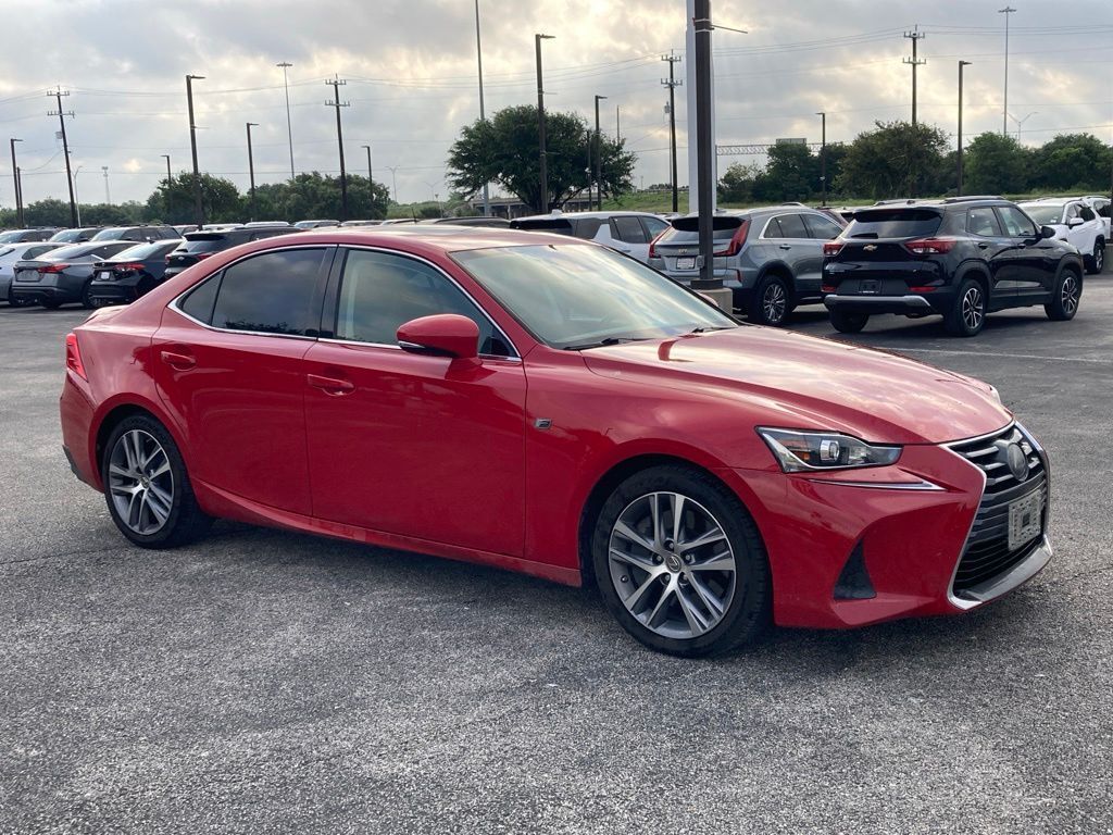 2019 Lexus IS 300