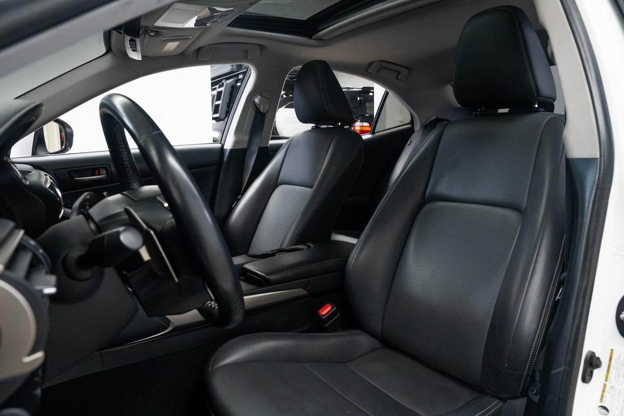 2019 Lexus IS 300 Vented Seats Moonroof Portland OR
