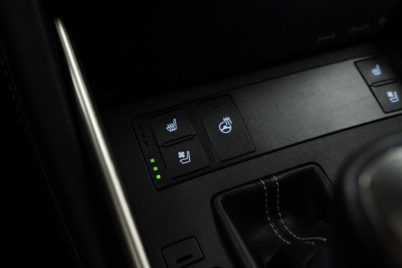 2019 Lexus IS 300 Vented Seats Moonroof Portland OR