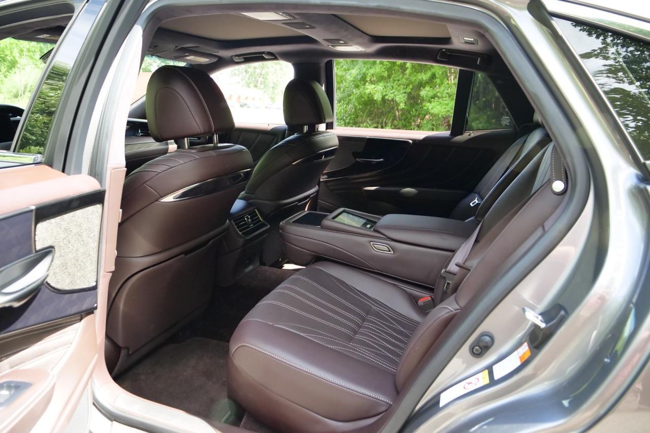 2019 Lexus LS 500 / 102K MSRP / Luxury Package / Air Suspension! Lincolnton NC