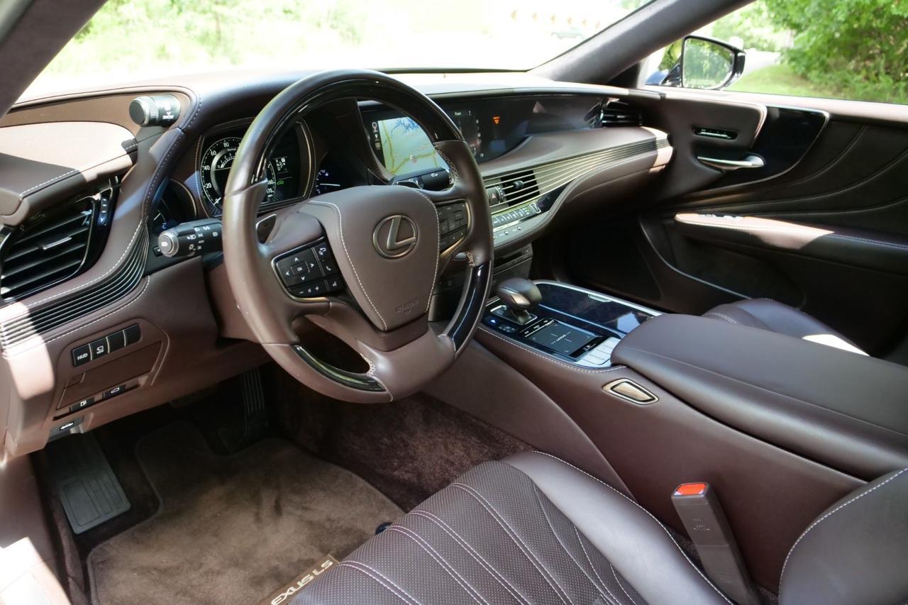 2019 Lexus LS 500 / 102K MSRP / Luxury Package / Air Suspension! Lincolnton NC