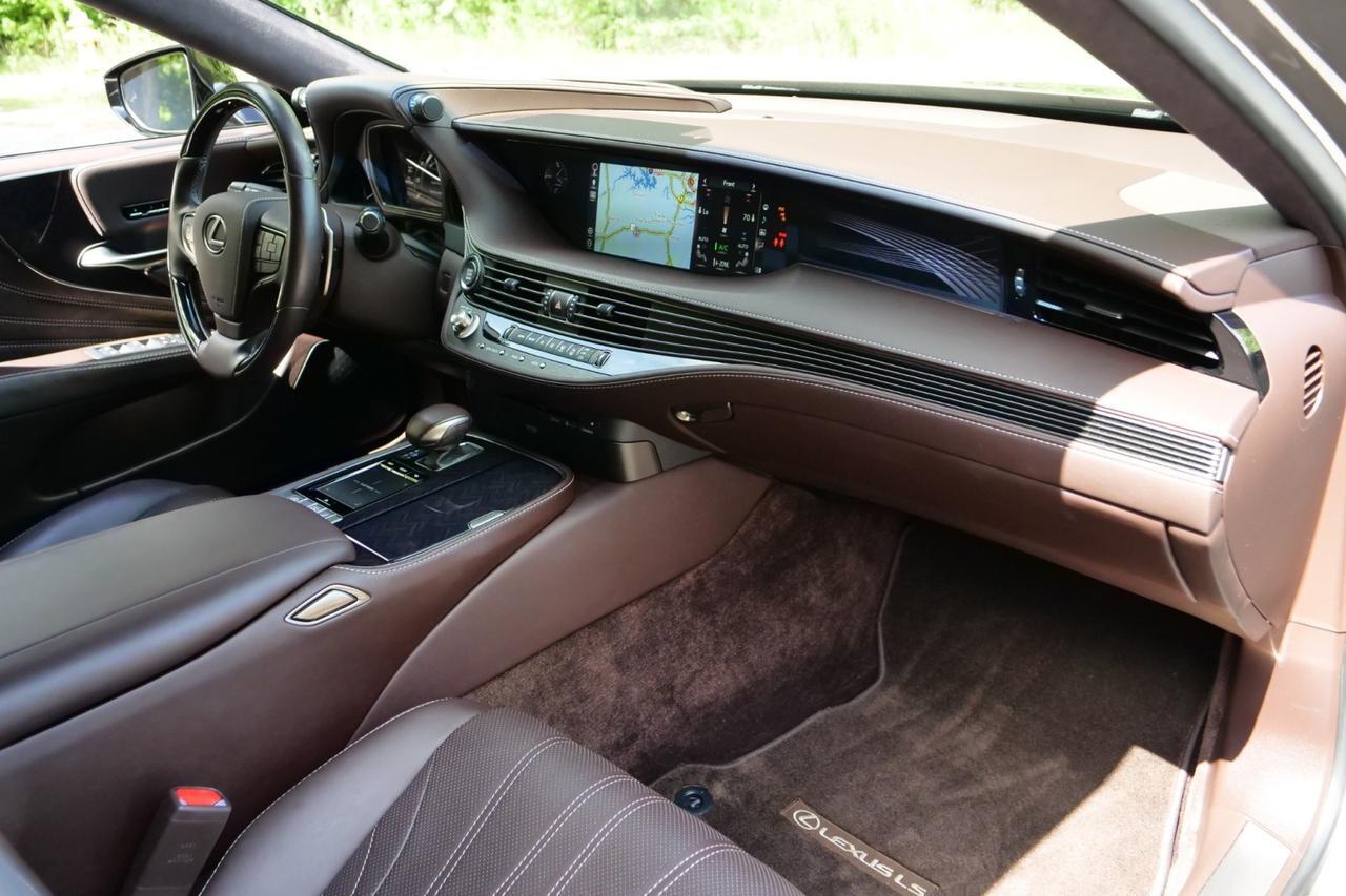 2019 Lexus LS 500 / 102K MSRP / Luxury Package / Air Suspension! Lincolnton NC
