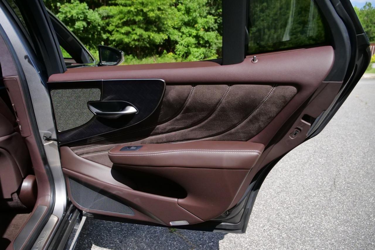 2019 Lexus LS 500 / 102K MSRP / Luxury Package / Air Suspension! Lincolnton NC