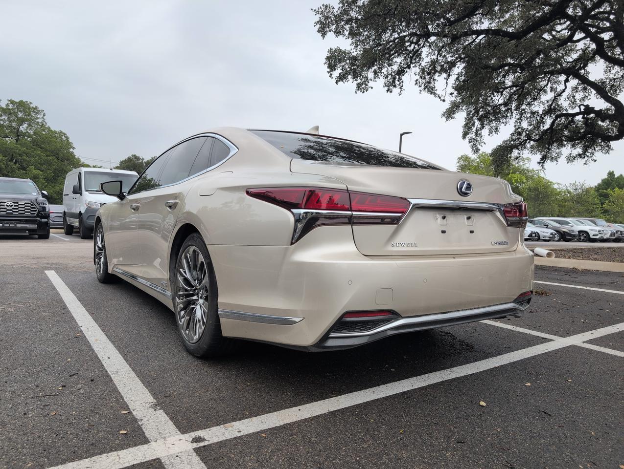 2019 Lexus LS 500h