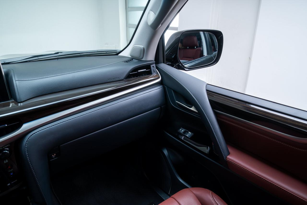 2019 Lexus LX 570 1 Owner / Luxury Package / Mark Levinson Audio Portland OR