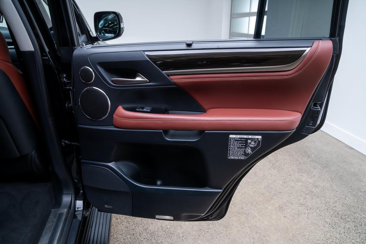 2019 Lexus LX 570 1 Owner / Luxury Package / Mark Levinson Audio Portland OR