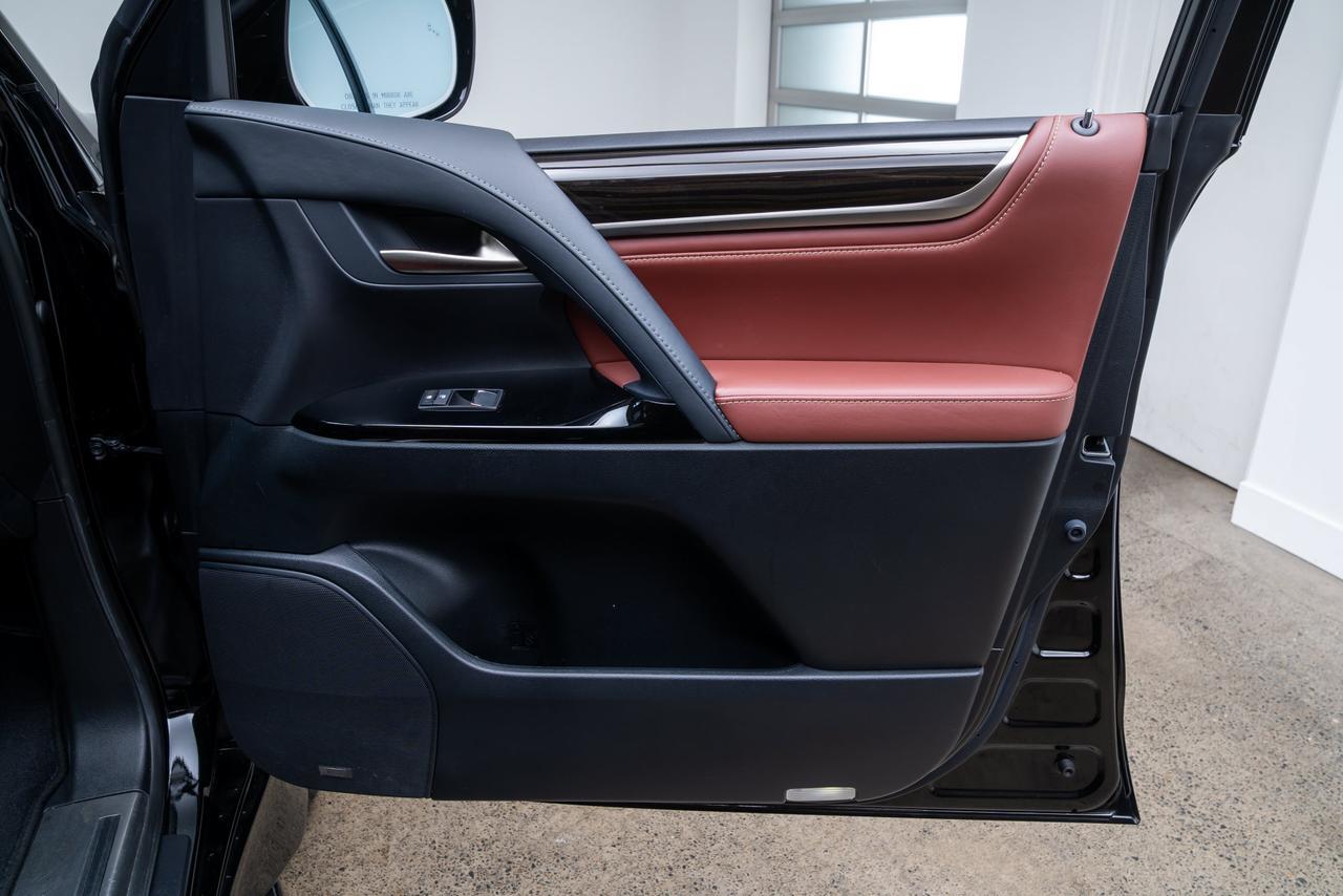 2019 Lexus LX 570 1 Owner / Luxury Package / Mark Levinson Audio Portland OR
