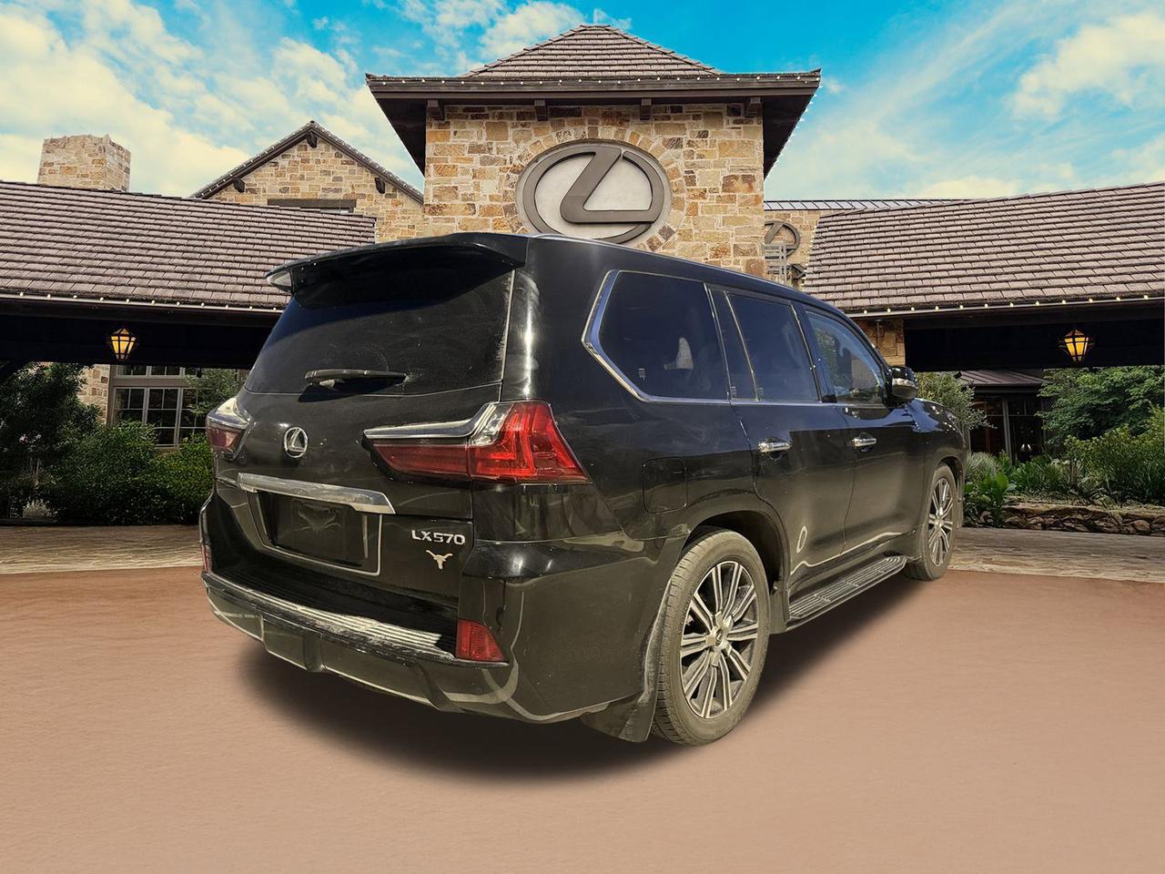 2019 Lexus LX 570