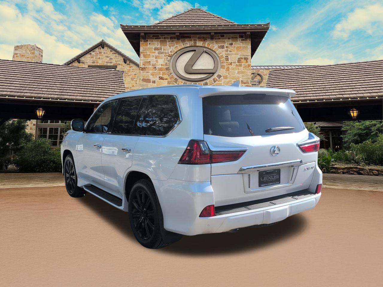 2019 Lexus LX 570