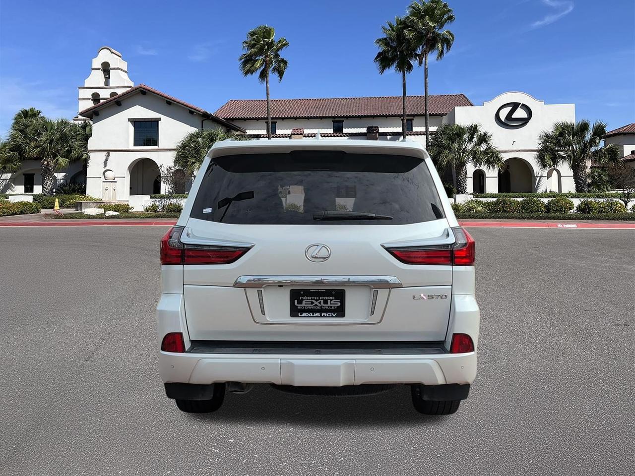 2019 Lexus LX 570