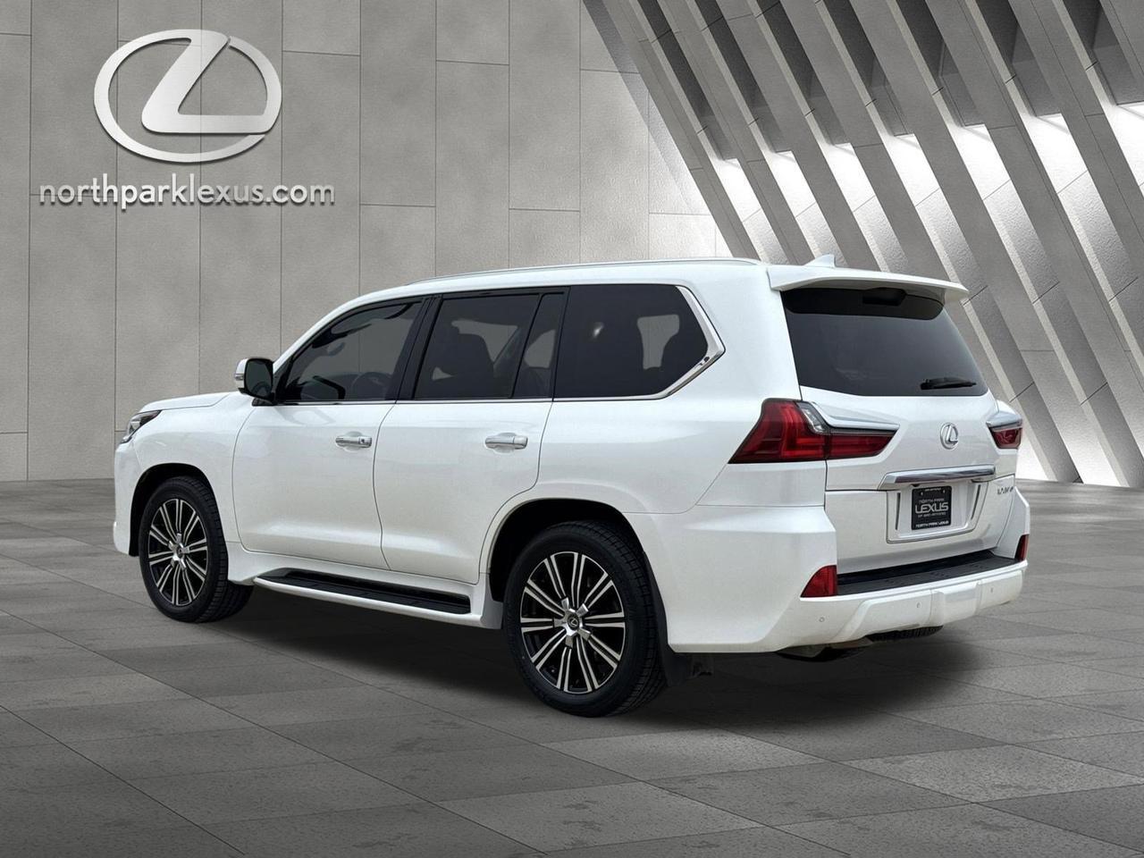 2019 Lexus LX 570