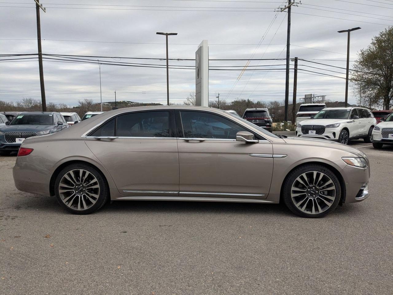 2019 Lincoln Continental Reserve