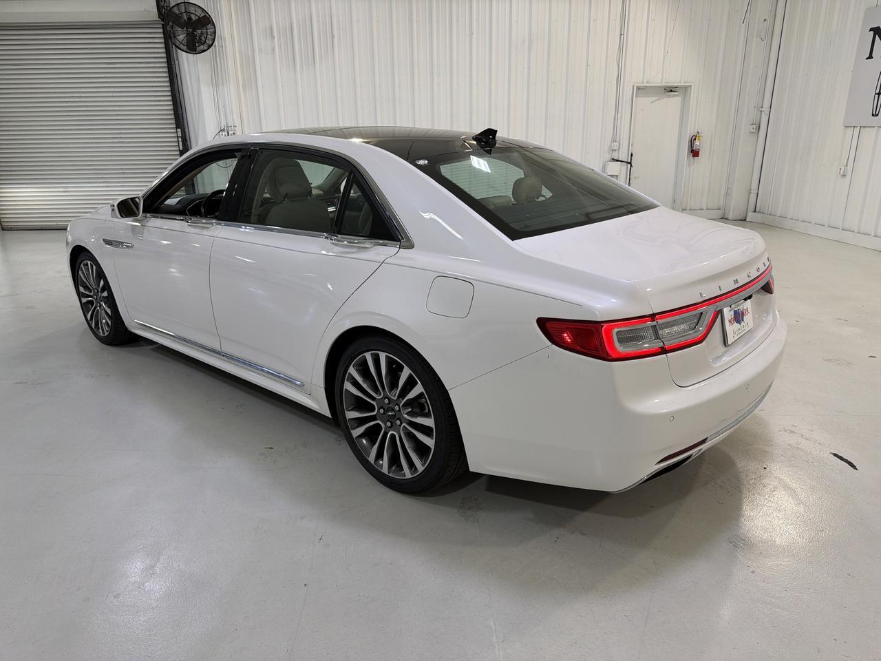 2019 Lincoln Continental Select
