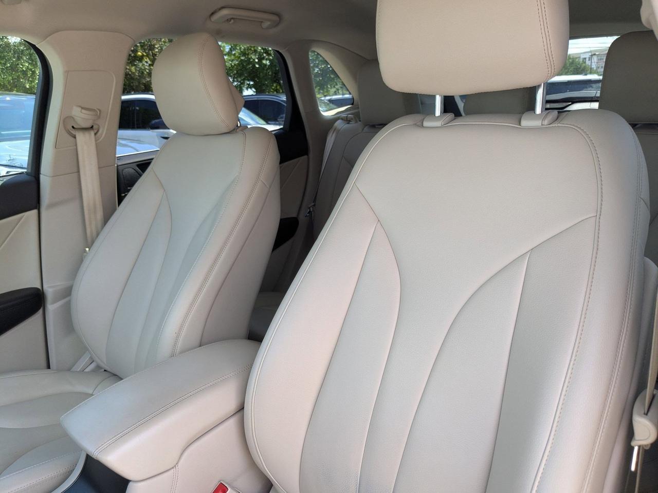 2019 Lincoln MKC Standard