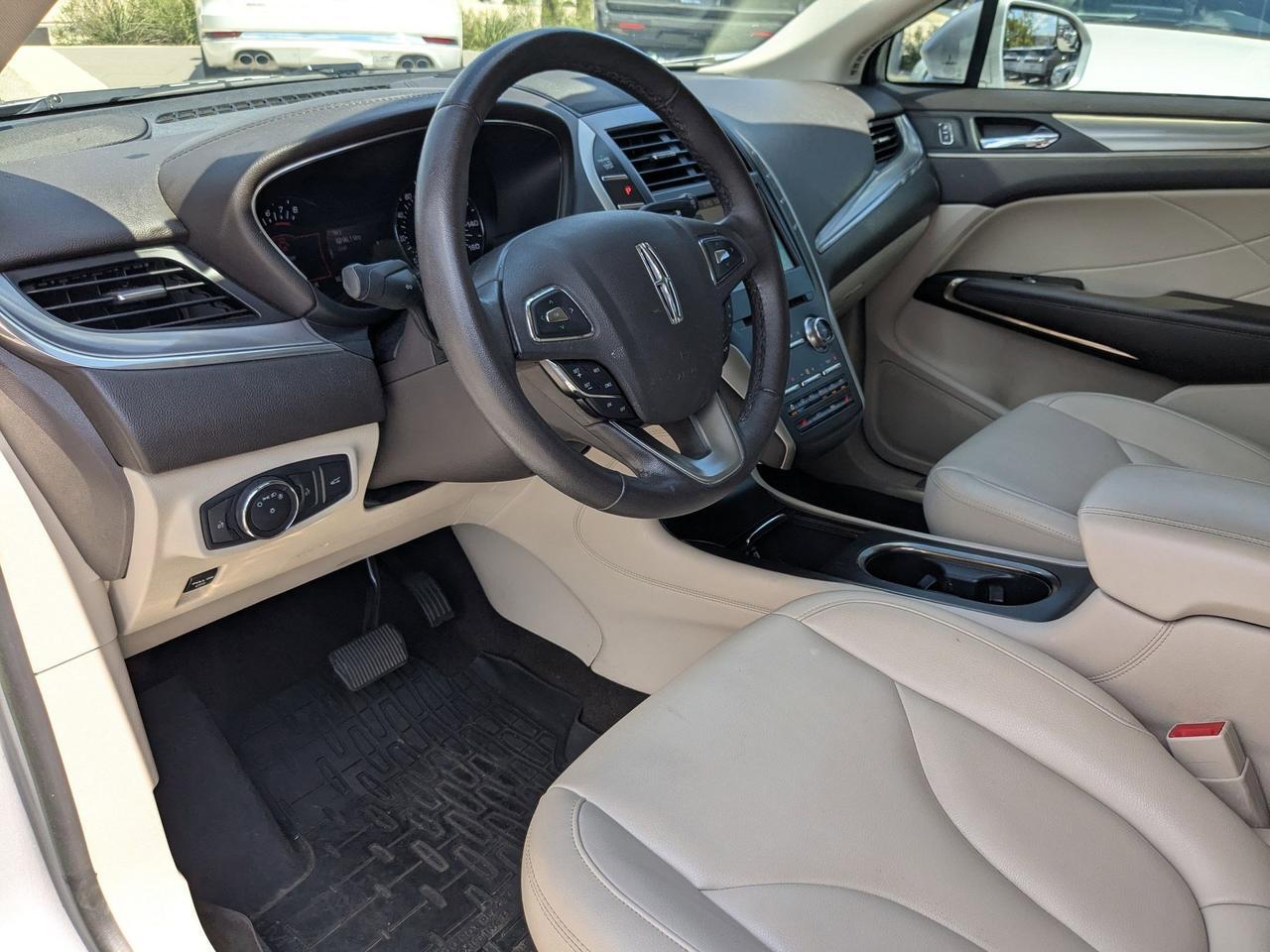 2019 Lincoln MKC Standard