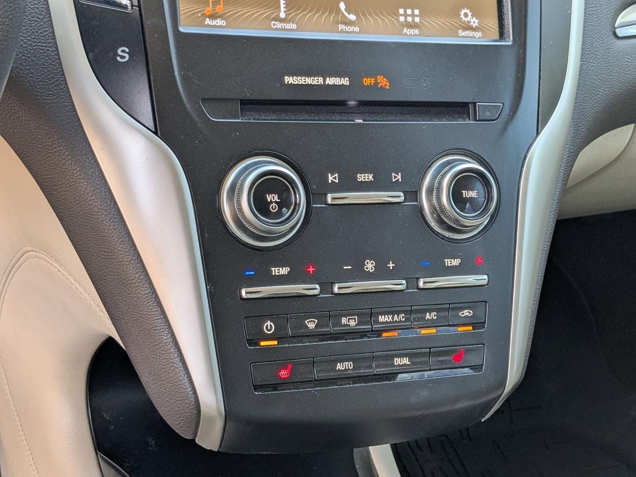 2019 Lincoln MKC Standard