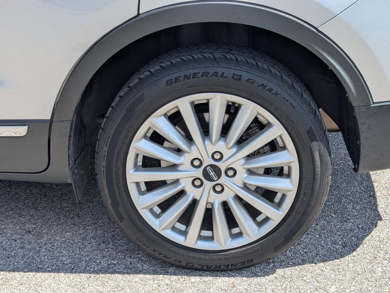 2019 Lincoln MKC Standard