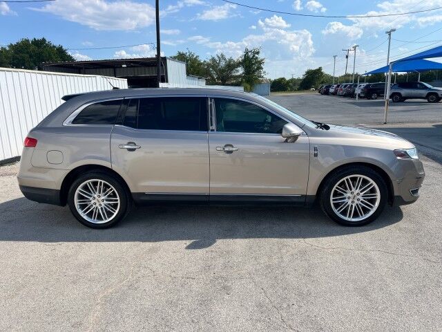 2019 Lincoln MKT Reserve Gainesville TX