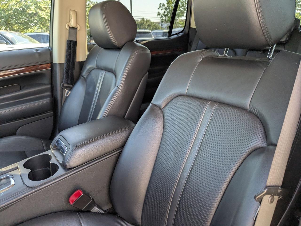 2019 Lincoln MKT Reserve