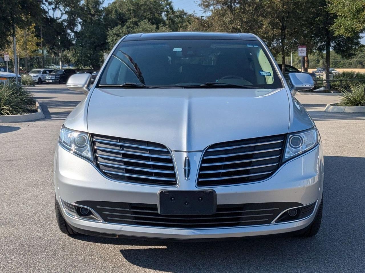2019 Lincoln MKT Reserve