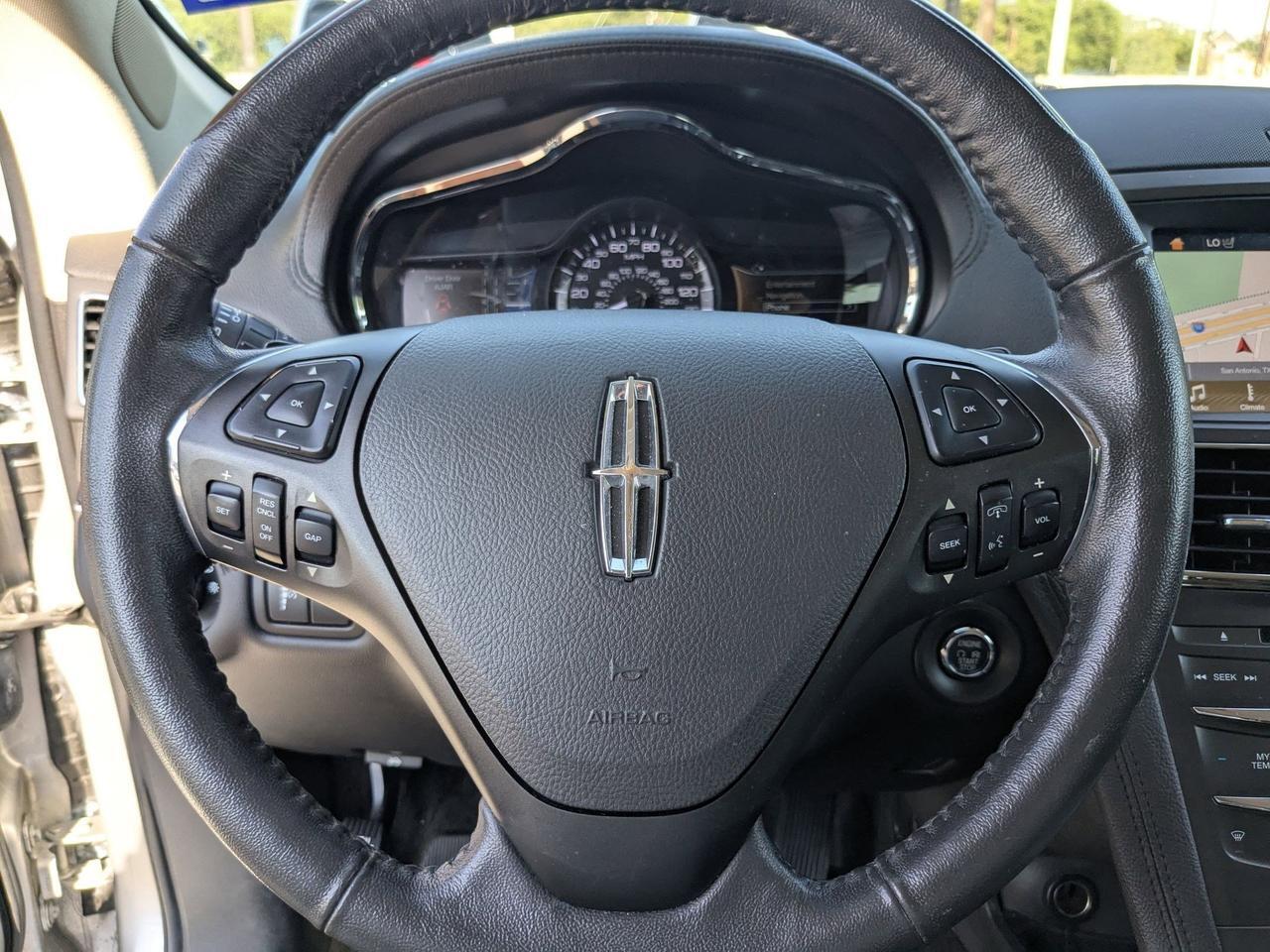 2019 Lincoln MKT Reserve