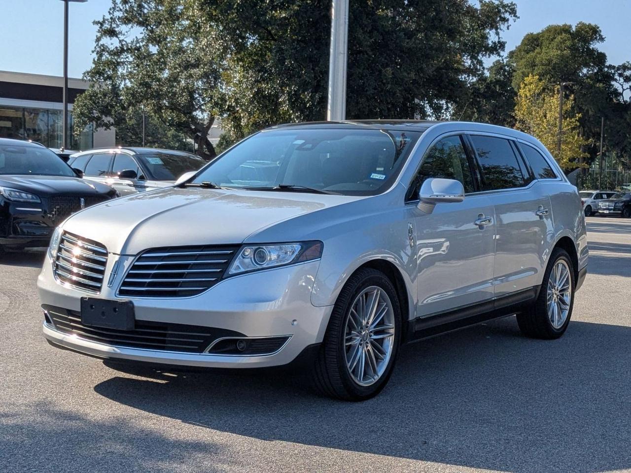 2019 Lincoln MKT Reserve