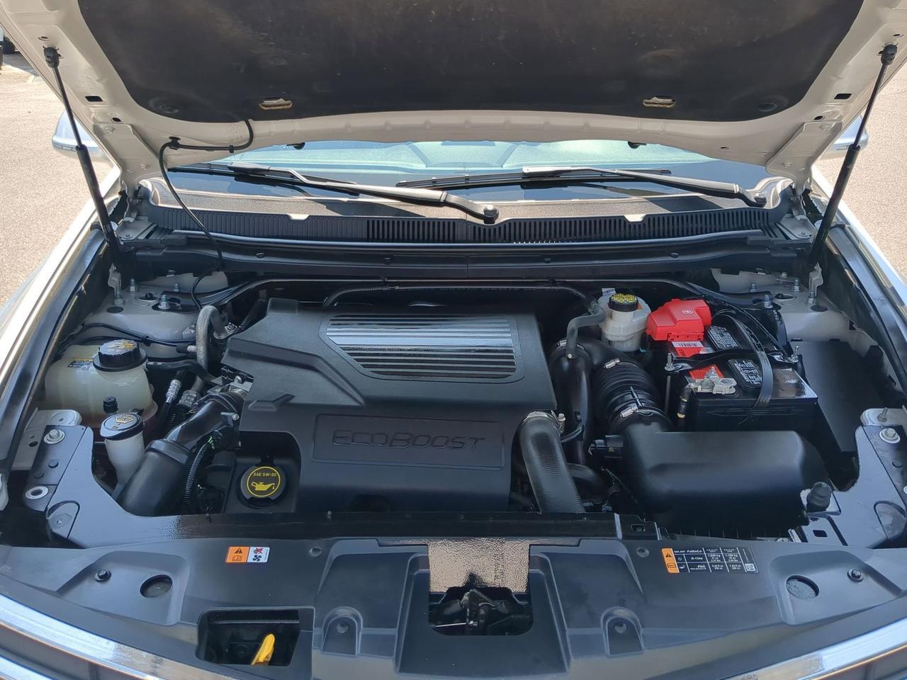 2019 Lincoln MKT Reserve