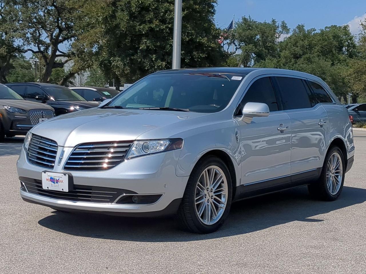 2019 Lincoln MKT Reserve