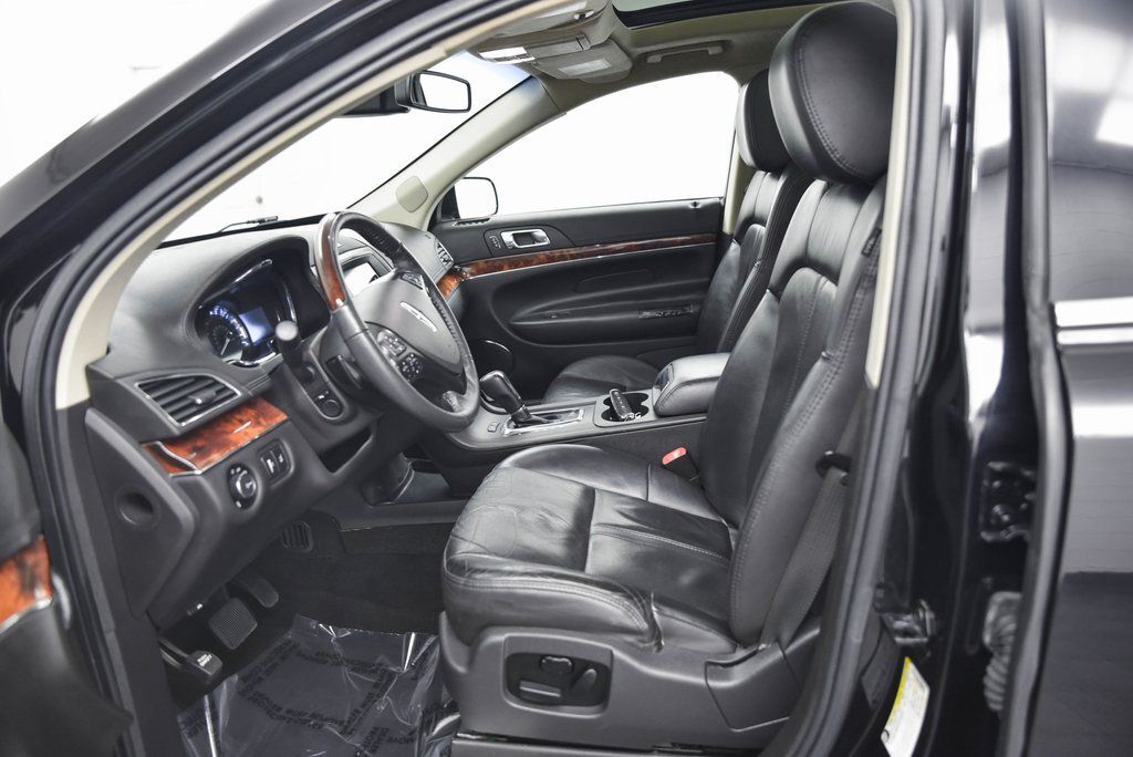 2019 Lincoln MKT Standard Akron OH