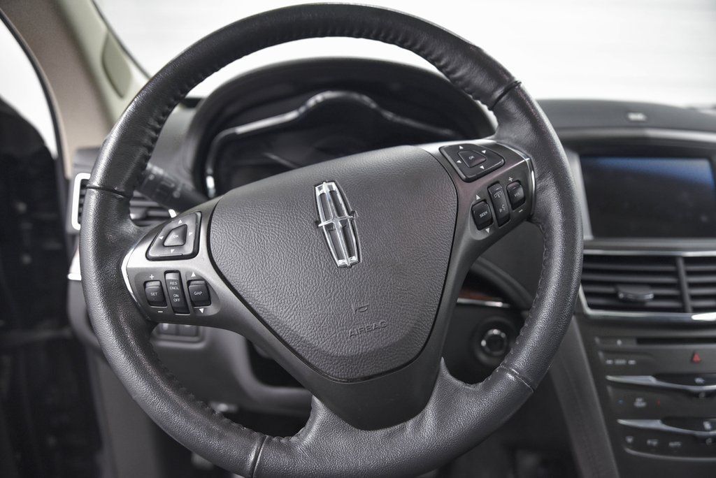 2019 Lincoln MKT Standard Akron OH