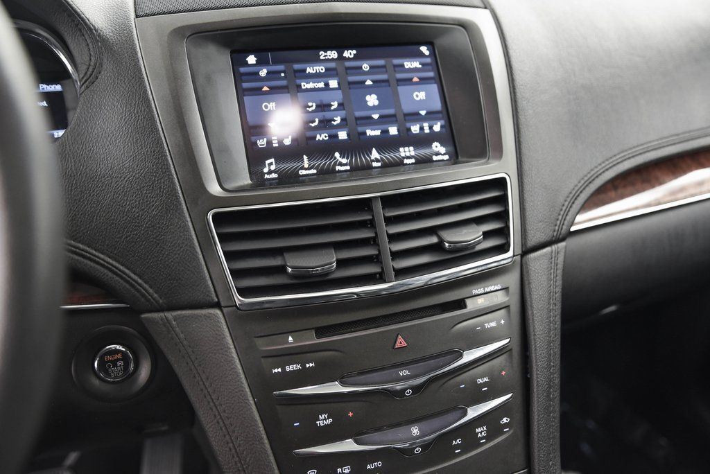 2019 Lincoln MKT Standard Akron OH