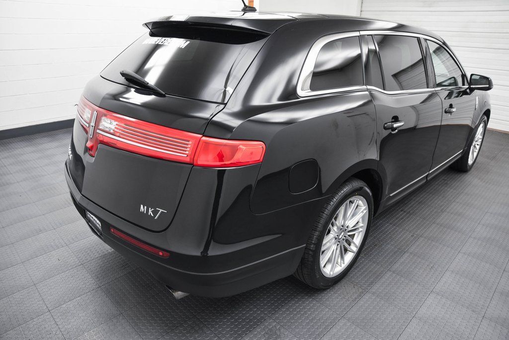 2019 Lincoln MKT Standard Akron OH