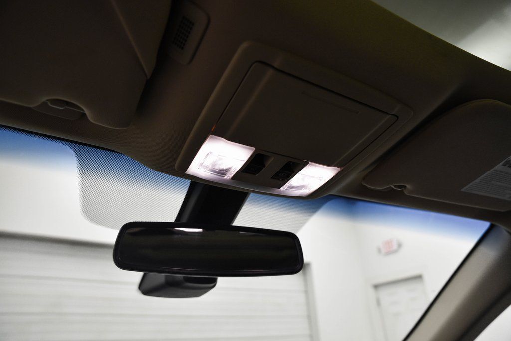 2019 Lincoln MKT Standard Akron OH