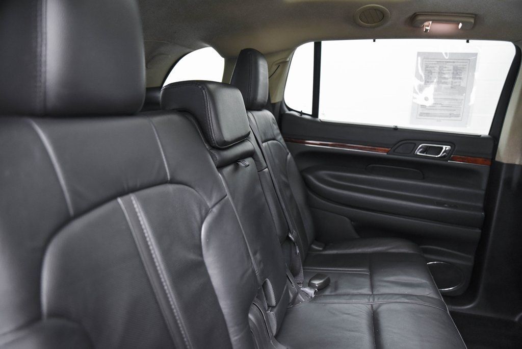 2019 Lincoln MKT Standard Akron OH