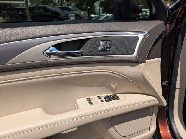 2019 Lincoln MKZ Standard