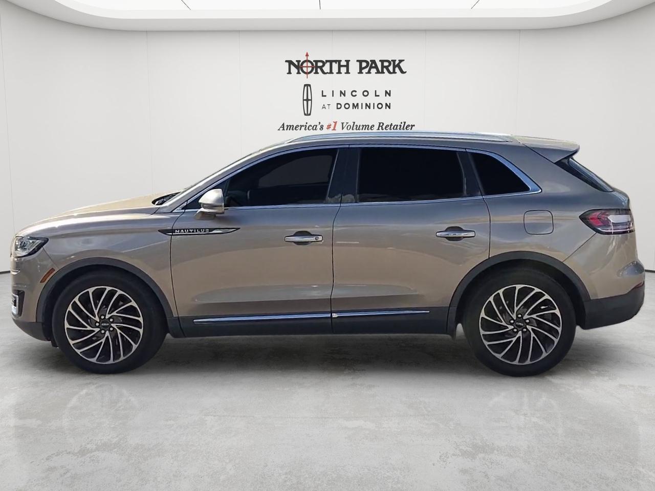 2019 Lincoln Nautilus Reserve