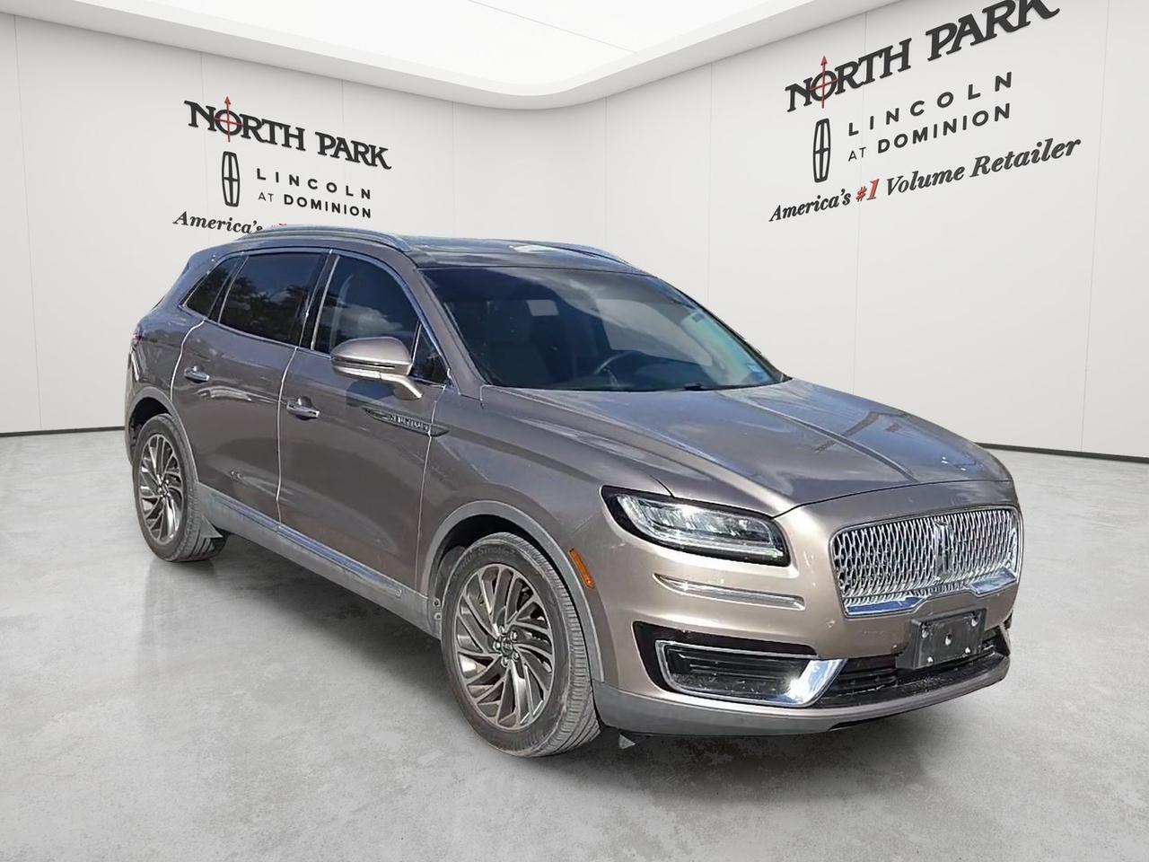 2019 Lincoln Nautilus Reserve