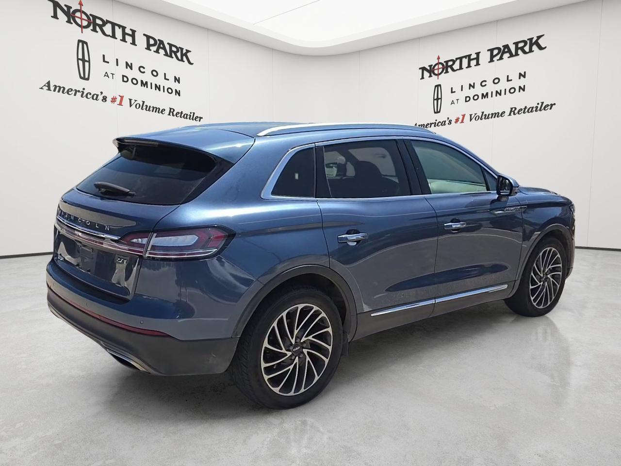 2019 Lincoln Nautilus Reserve