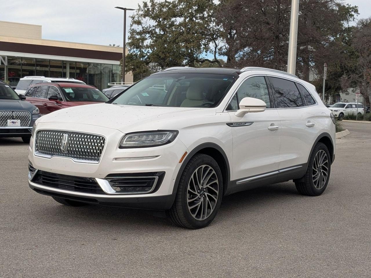 2019 Lincoln Nautilus Reserve