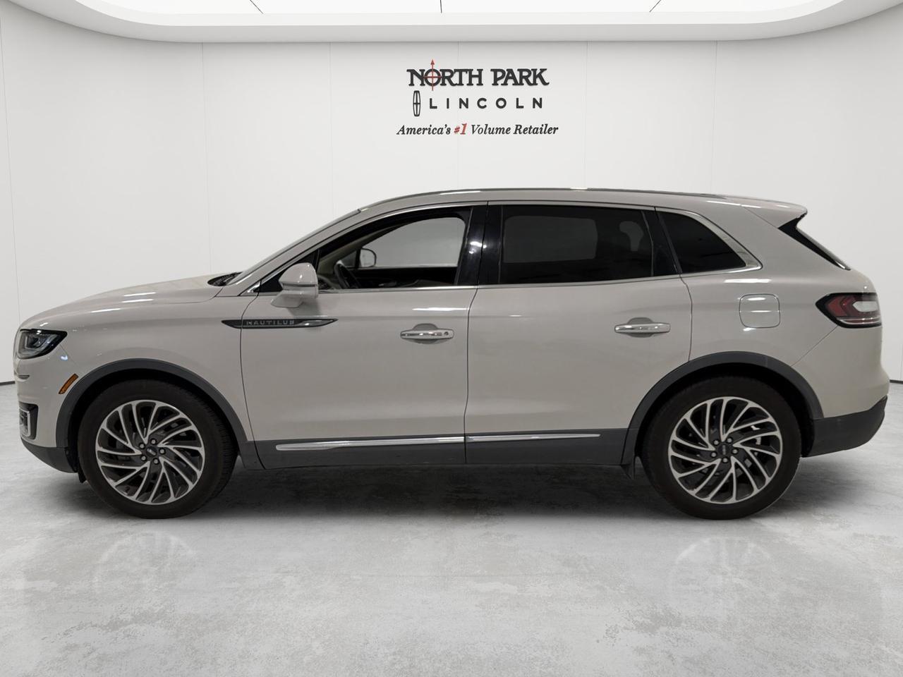 2019 Lincoln Nautilus Reserve