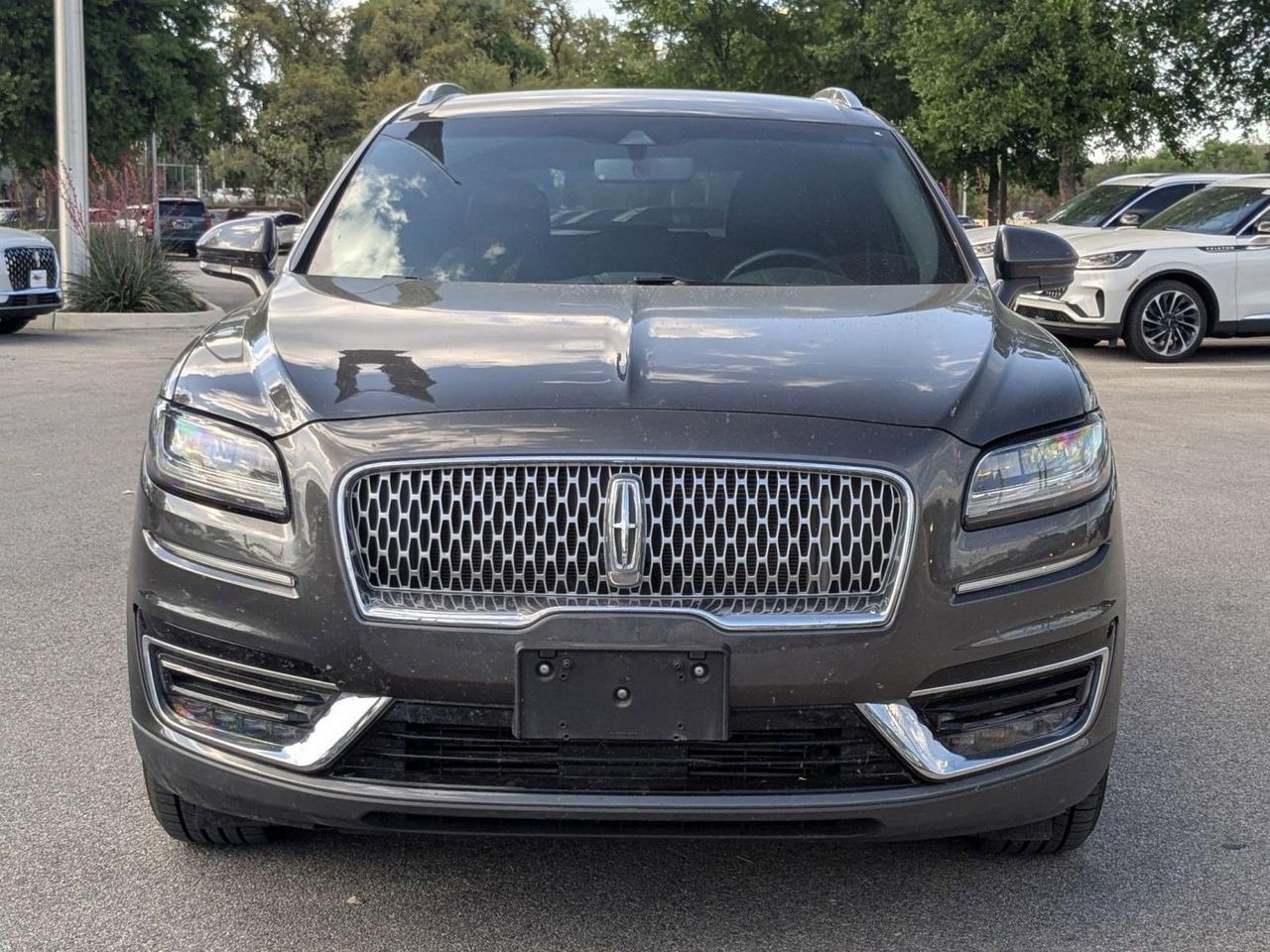 2019 Lincoln Nautilus Select