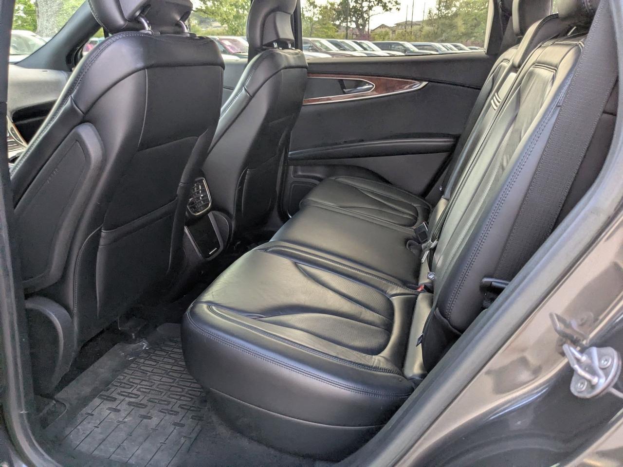 2019 Lincoln Nautilus Select