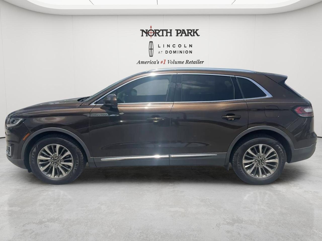 2019 Lincoln Nautilus Select