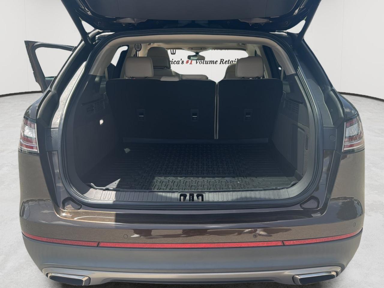2019 Lincoln Nautilus Select