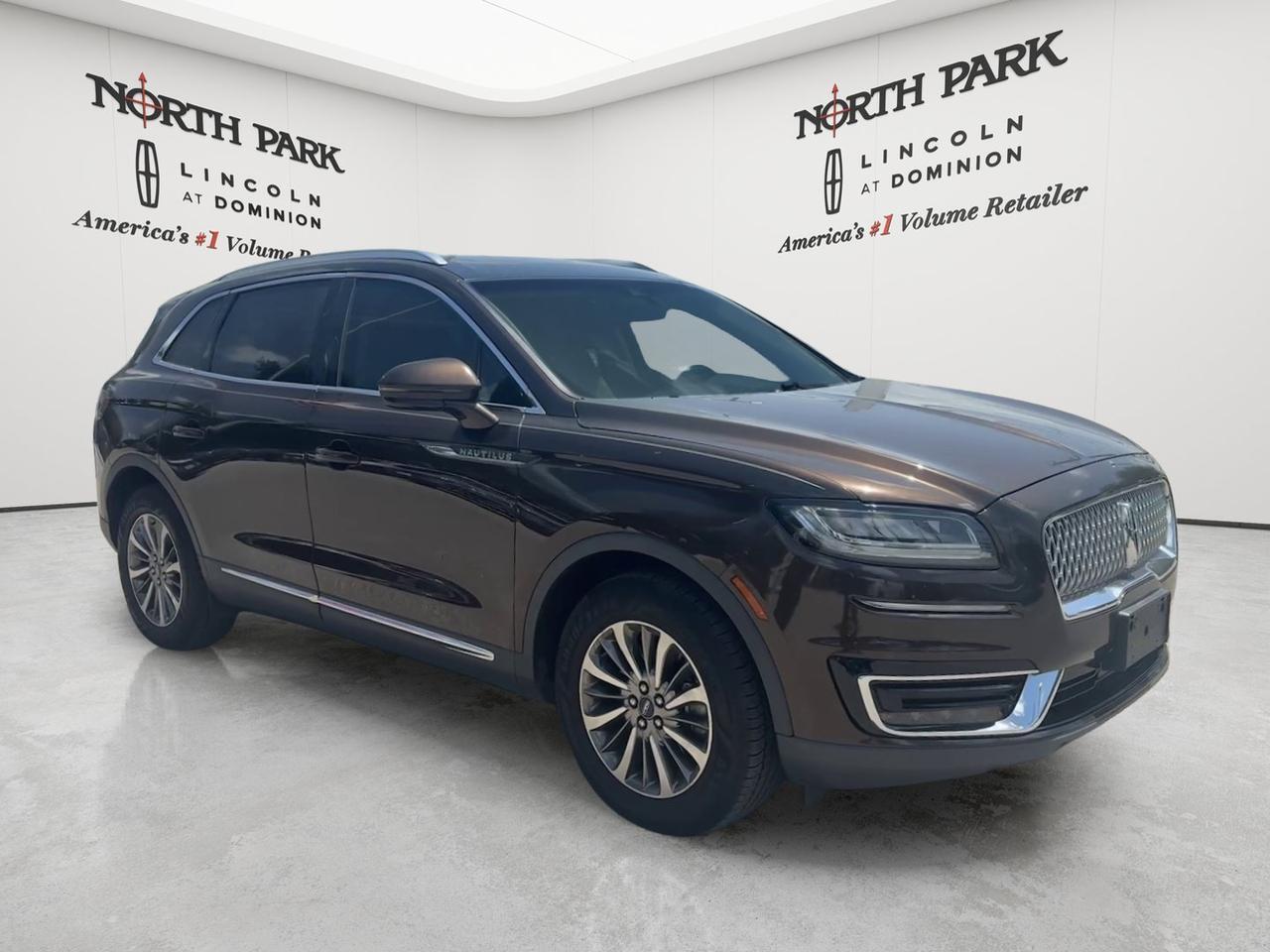 2019 Lincoln Nautilus Select