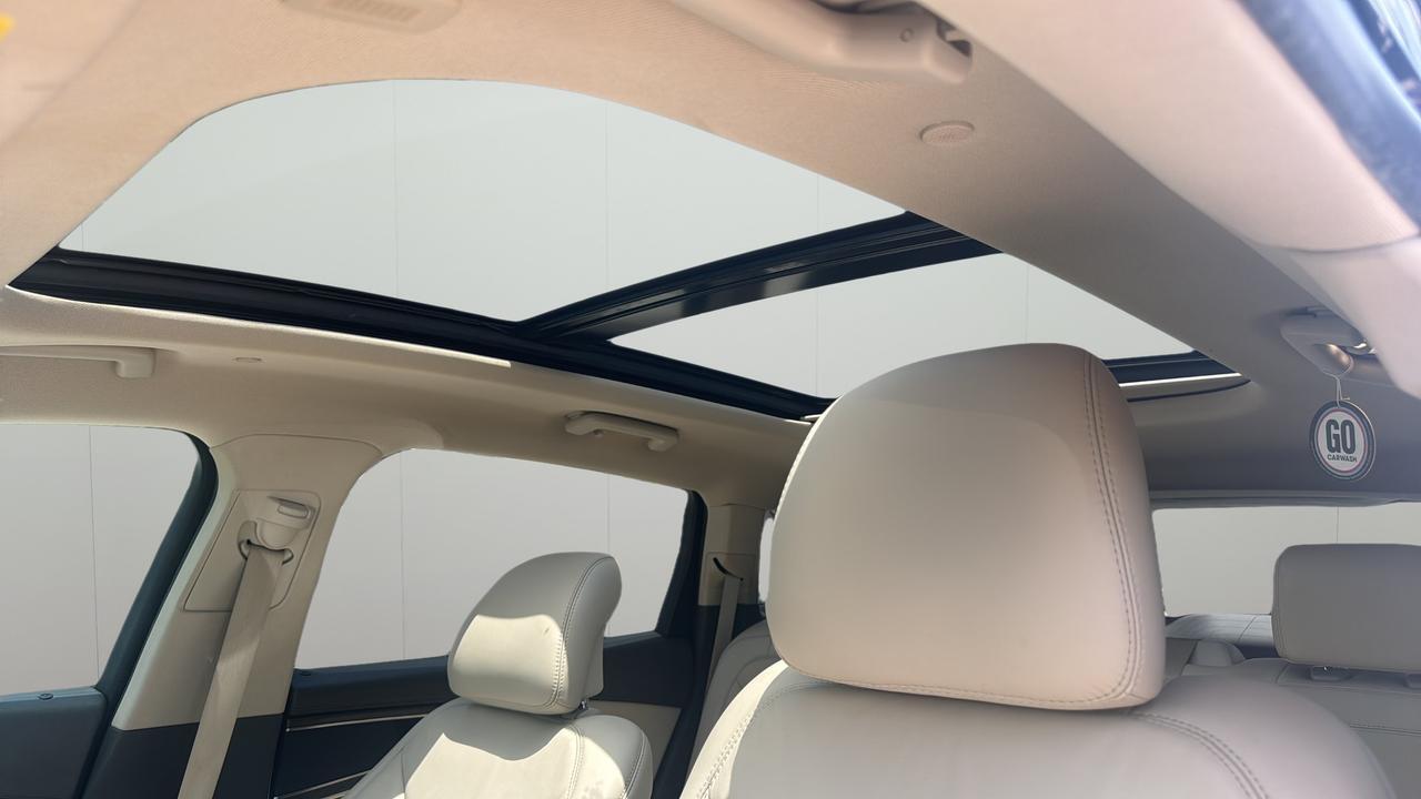 2019 Lincoln Nautilus Select