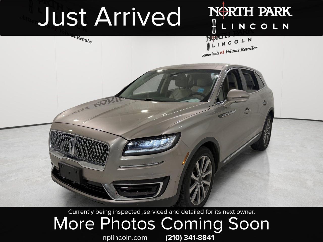 2019 Lincoln Nautilus Select