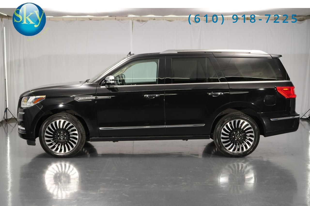 2019 Lincoln Navigator 4WD Black Label 7-PASSENGER