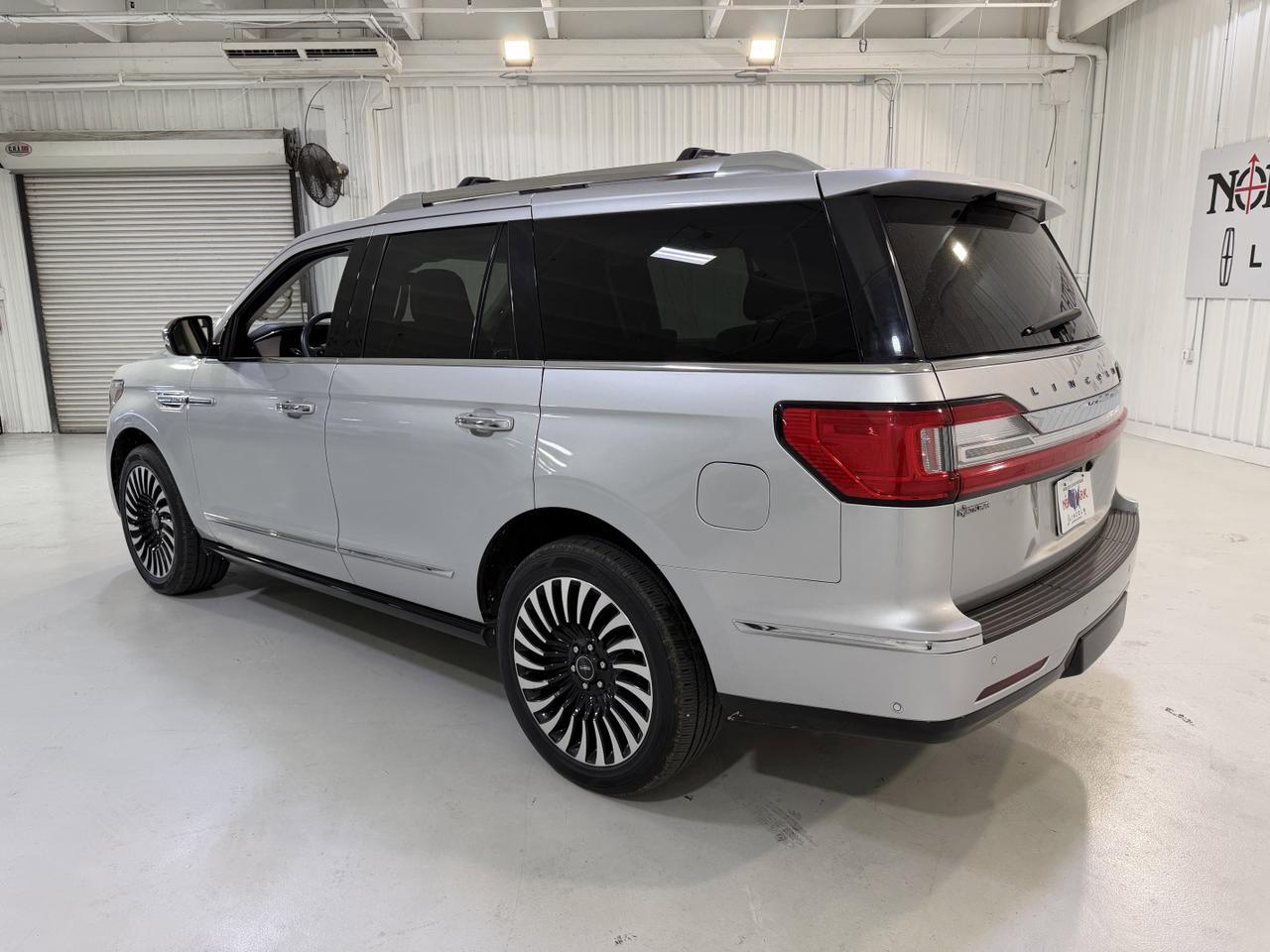 2019 Lincoln Navigator Black Label